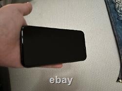 Apple Iphone 11 64gb Black (unlocked) Very Good Condition