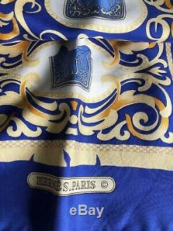 Auth Hermes 100% Silk Scarf Square 90/35. Presentation Very Good Condition