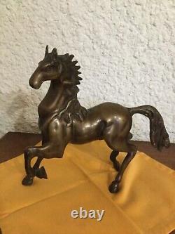 BRONZE HORSE IN VERY GOOD CONDITION 2.2 Kg L 30 W 7 H 27