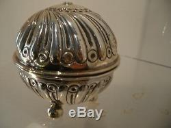 Ball Soap Sterling Silver England Great Britain Very Good Condition