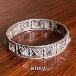 Basque bracelet by Teguy Henri, in solid silver, Art Deco, very good condition