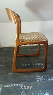 Baumann Sled Chair In Very Good Condition