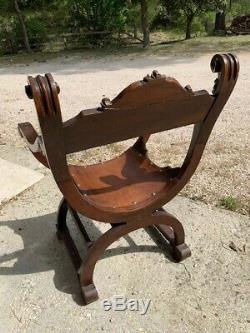 Beautiful Wooden Chair Dagobert Worked, Nice Details. Very Good State