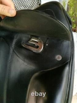 Black Hermes Dressage Saddle, Size 17.5 Inches In Very Good Condition
