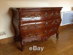 Bordeaux Regency Style Louis XV Commode In Very Good Condition