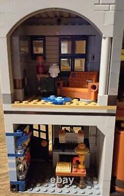 Lego Harry Potter Diagon Alley, 75978. Used, very good condition, without box.