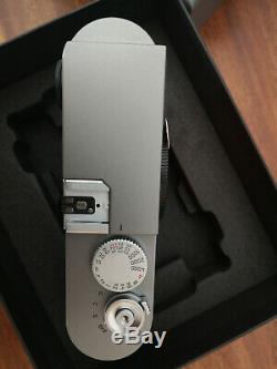Leica M9 Gray Lacquered Very Good Condition, New Sensor (236 Trips) + Boxes
