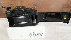 Leica R5 Body In Very Good/ Excellent Condition + Motor Winder + Handle. Great Deal.