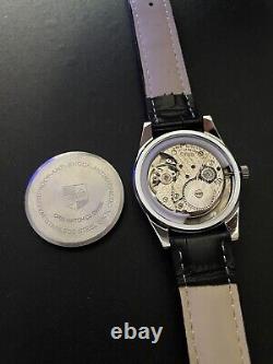Luxury Watch Man Swiss Made Oris Mechanical 17 Jewels In Very Good Condition