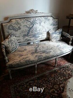 Manifique Style Sofa Louis XVI Era Napoleon III In Very Good Condition