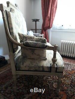 Manifique Style Sofa Louis XVI Era Napoleon III In Very Good Condition
