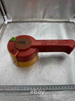 Moeller Handle / RH10 / Red / Very Good Condition