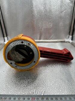 Moeller Handle / RH10 / Red / Very Good Condition