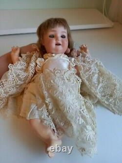 Original Armand Marseille Doll In Porcelain Very Good Condition