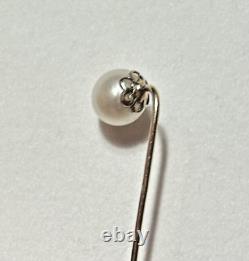 Vintage 18K Gold Tie Pin or Scarf Pin with 1.5g Pearl in Very Good Condition