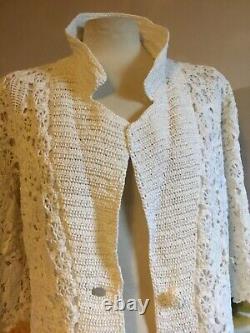 Vintage hand-made crochet ceremonial coat size 40 in very good condition