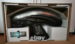 Alien head 25th anniversary box + coffret Quadrilogy 9 DVD très bon état