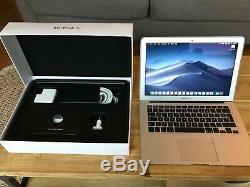 Apple MacBook Air 13,3 1.8GHz i5 4 Go SSD 256Go TRES BON ETAT + Housse Thule