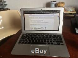 Apple Macbook Air 11' 2015, 256GB SSD + 8GB RAM Très bon état