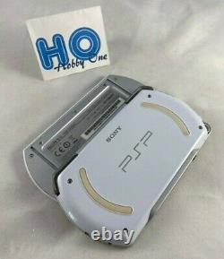 Console Playstation / PSP GO Sony 16GB Blanche Très bon état