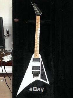 Guitare electrique Jackson RR1 USA 1988 Blanche (Très bon état)