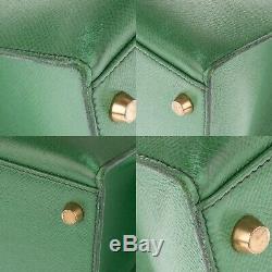 Hermès Kelly sellier 32 cm en cuir courchevel vert gazon, très bon état général