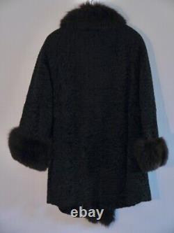 Joli veste vintage Astrakhan Rizal taille 40 / bordure renard très bon état