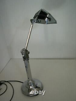 LAMPE PIROUETT DE BUREAU art déco 1930 en très bon état hauteur est réglable d