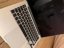 Macbook Pro (Retina 13 pouces, début 2015), gris, très bon état
