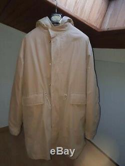 Parka Helmut Lang taille 50 amovible avec capuche couleur beige Très bon état