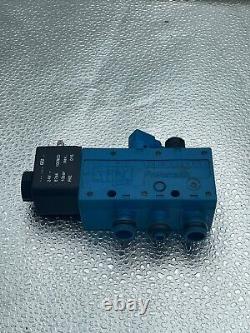 Rexroth Pneumatique Soupape Type 572 740 Très Bon État