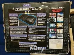 Sega Mega CD II region free en boîte avec manuel & 2 jeux Très bon état