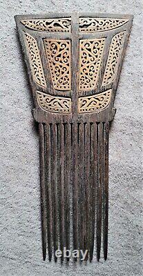 Superbe peigne en bois ancien de Timor Indonesia tribal comb 27 cm très bon état