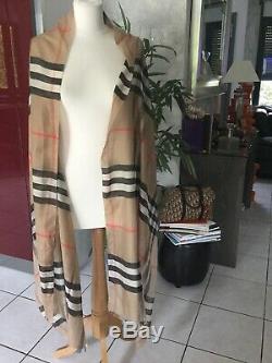 Très grande étole cheche foulard BURBERRY tartan beige soie bon état 250X70